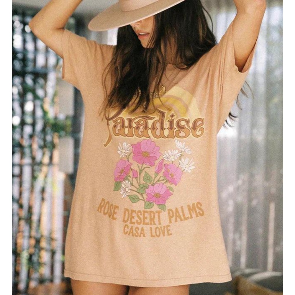 Spell & the Gypsy t shirt rust tan brown color welcome to paradise size M
